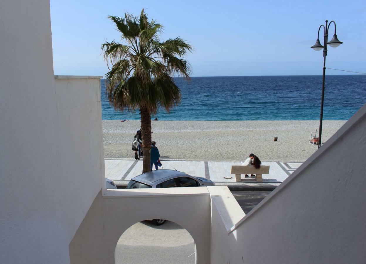 Mareblu Apartment Scilla Exterior photo
